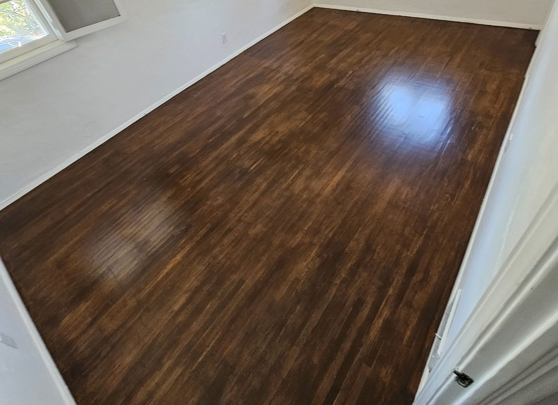 wood_floor_cleaning_service